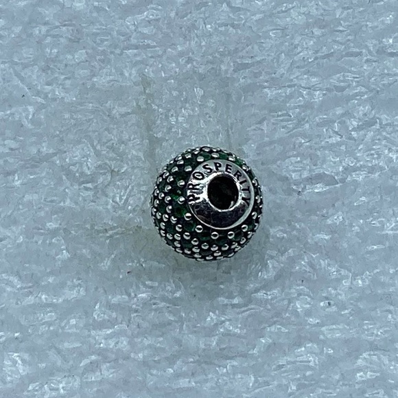 Pandora Essence Collection, “Prosperity” Charm S925 Ale 796061NGC E7-1 - Picture 2 of 4